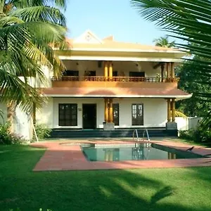 fools-paradise.hotels-alappuzha.com/